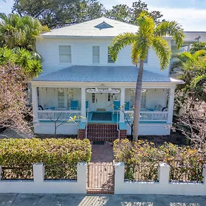 Deluxe King With Balcony - At House With Parking! Inn Key West